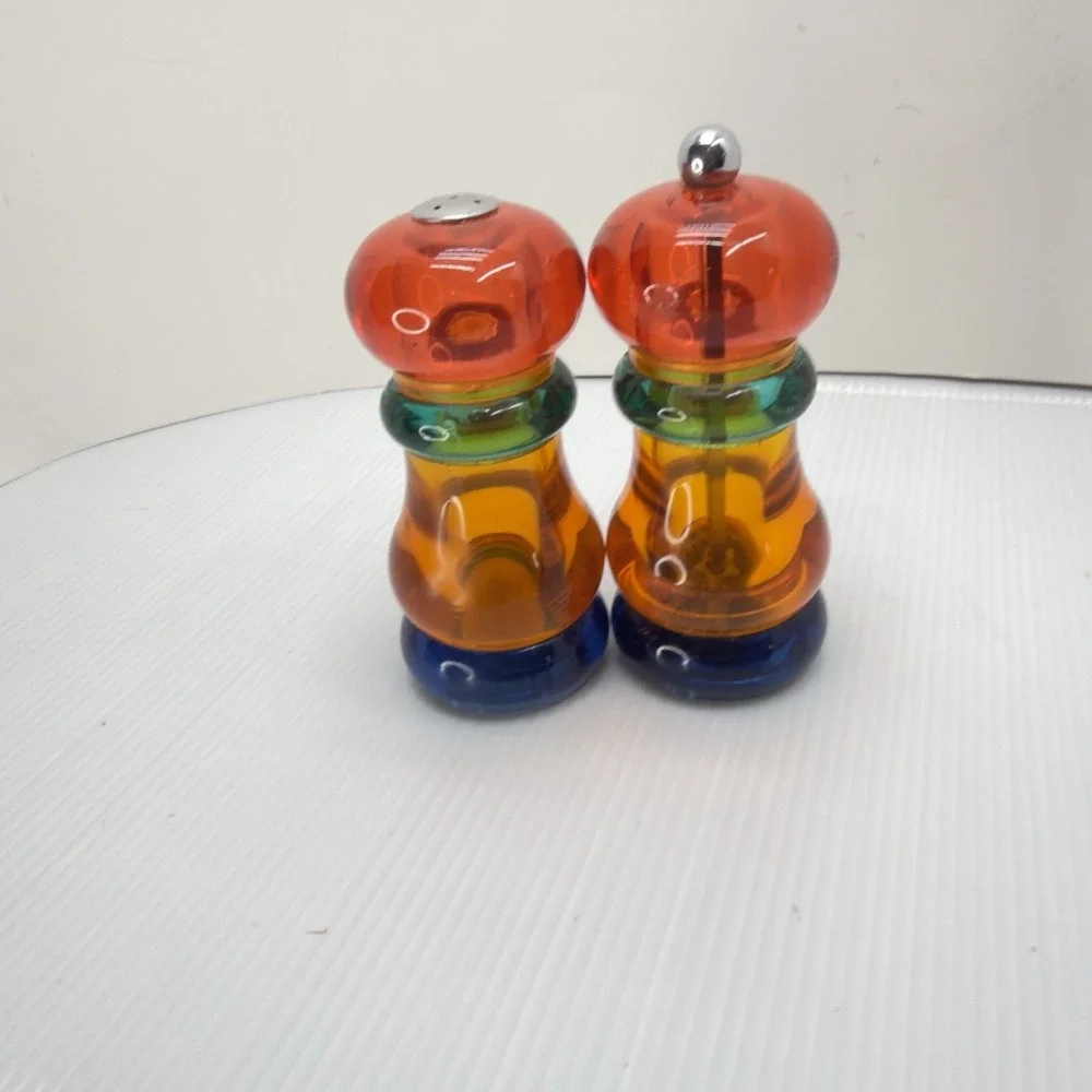 Vintage 1980s Olde Thompson Sunset Fiesta Lucite Salt & Pepper Mill Set MCM, USA
